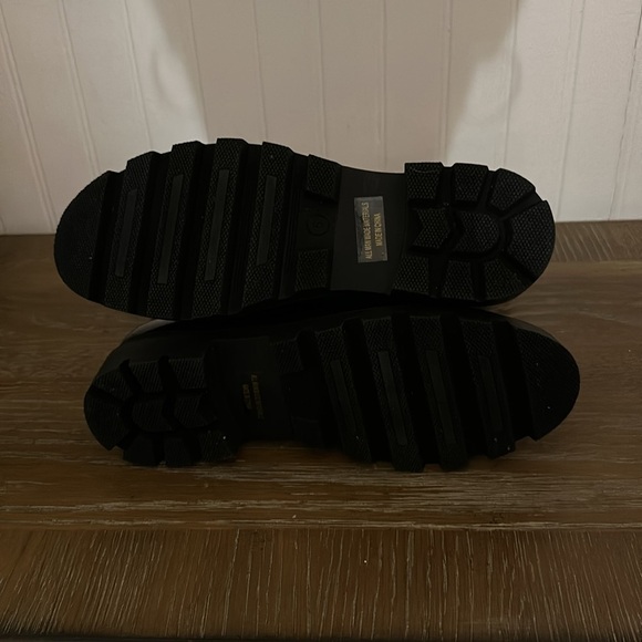 NWT Dolce Vita Black Shimmery Booties sz 5 - Picture 9 of 10